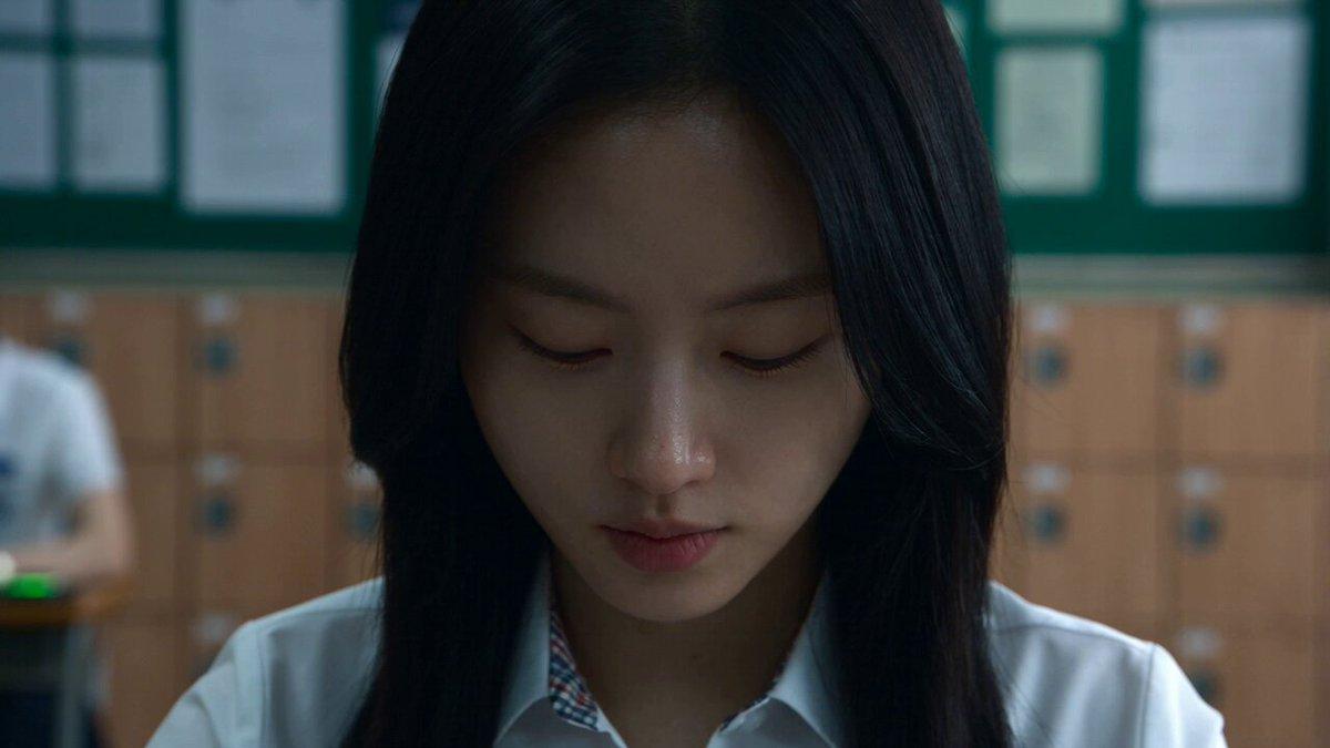 Seedance 2.5 prompt example — Korean University Classroom Horror