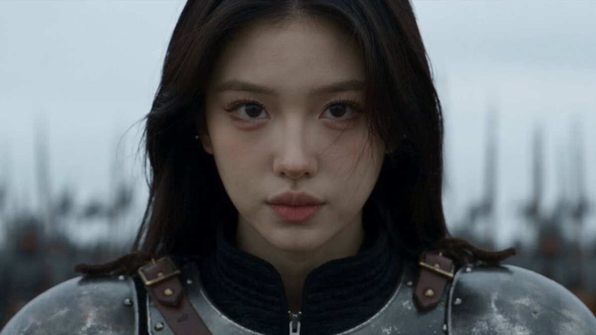 Duration: 30s | 16:9 | Ultra-photorealistic live-action medieval war…